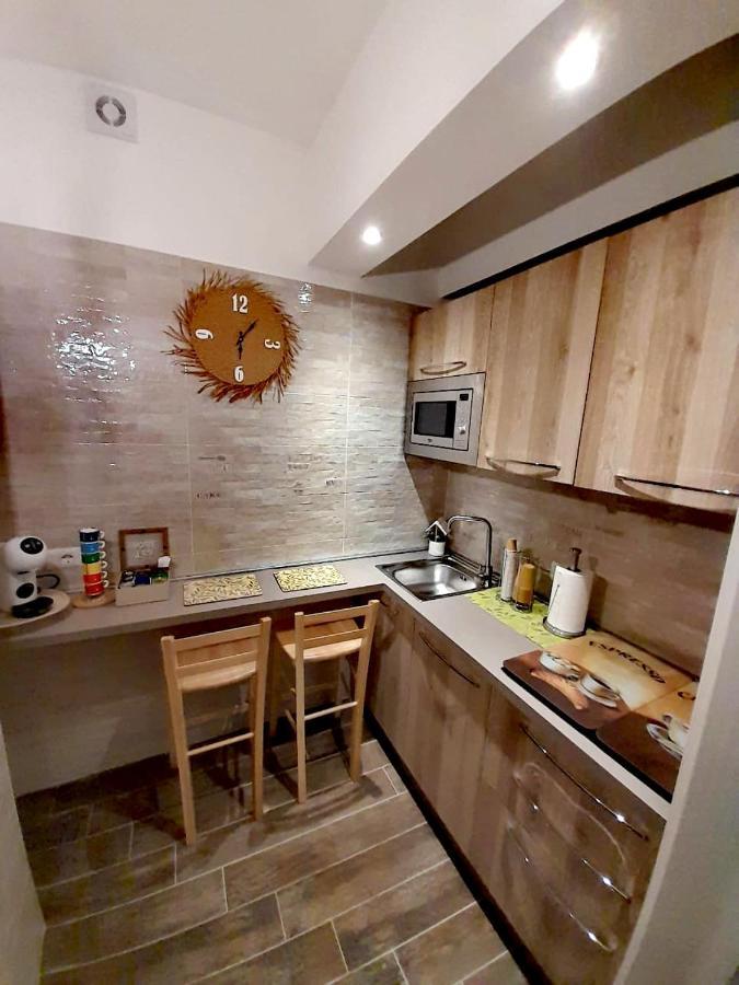 L'Oasi Di Venere Bed And Breakfast Caserta Ngoại thất bức ảnh