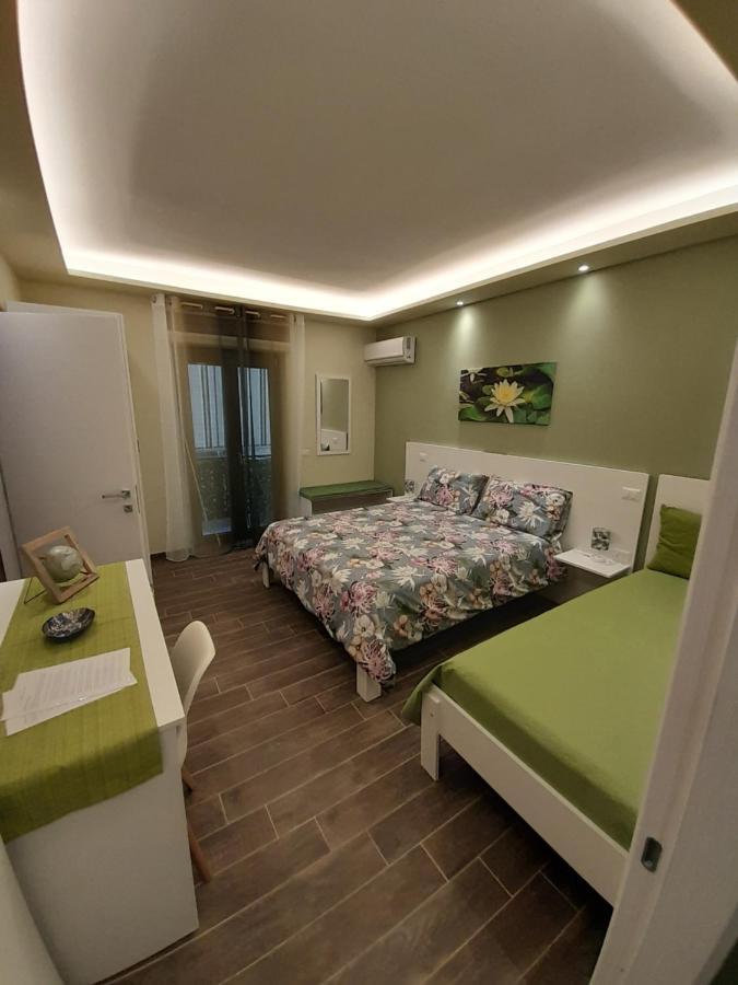L'Oasi Di Venere Bed And Breakfast Caserta Ngoại thất bức ảnh