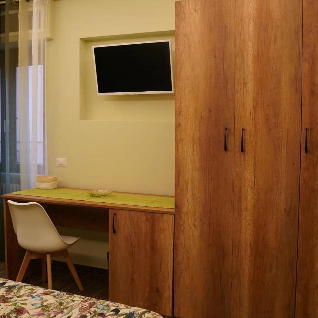 L'Oasi Di Venere Bed And Breakfast Caserta Ngoại thất bức ảnh
